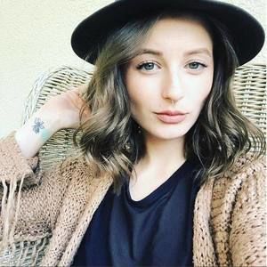 Meet your Posher, Shelby